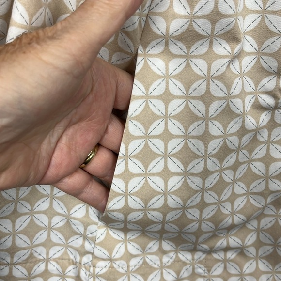 Studio Works Boxy Jacket M Tan White Floral Large Buttons 3/4 Sleeves Retro EUC - Picture 6 of 11